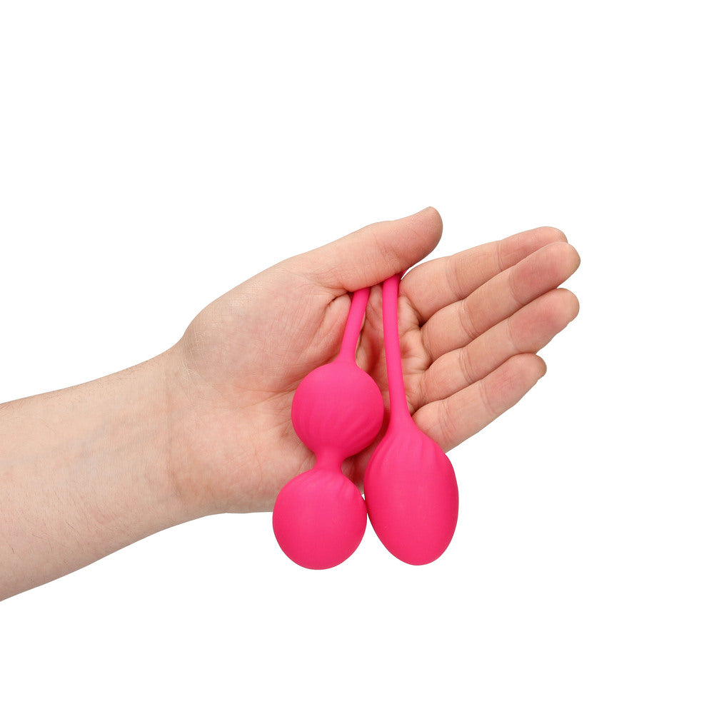 Ensemble de boules de Kegel percutantes